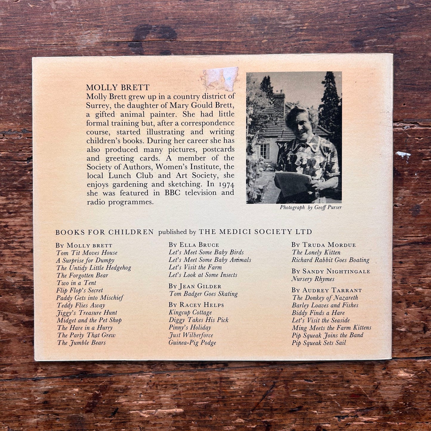 Jiggy's Treasure Hunt - Molly Brett - Vintage 1973 (Preloved)