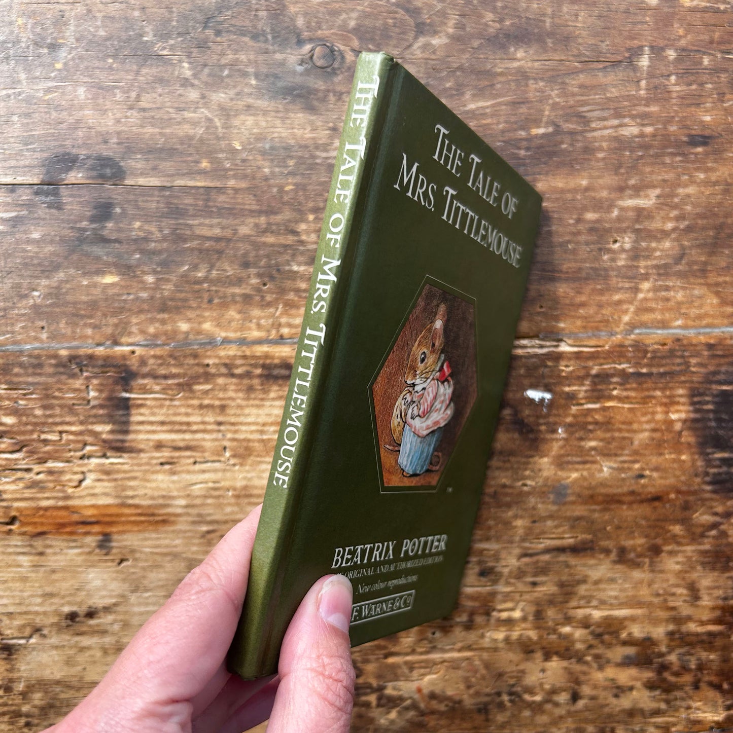 The Tale of Mrs. Tittlemouse - Vintage Beatrix Potter 1989 (Preloved)