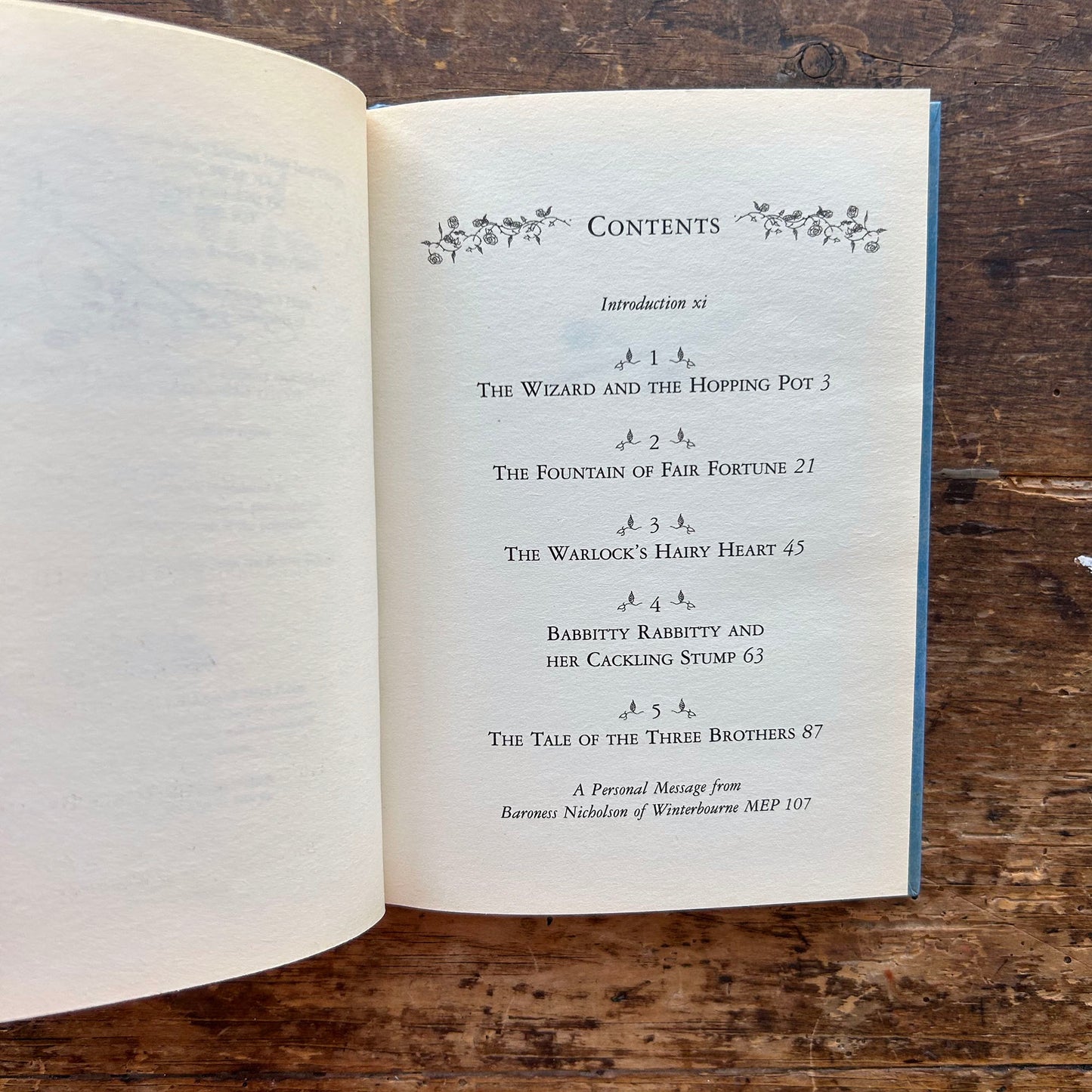 The Tales of Beedle the Bard - Harry Potter - J. K. Rowling (Preloved)
