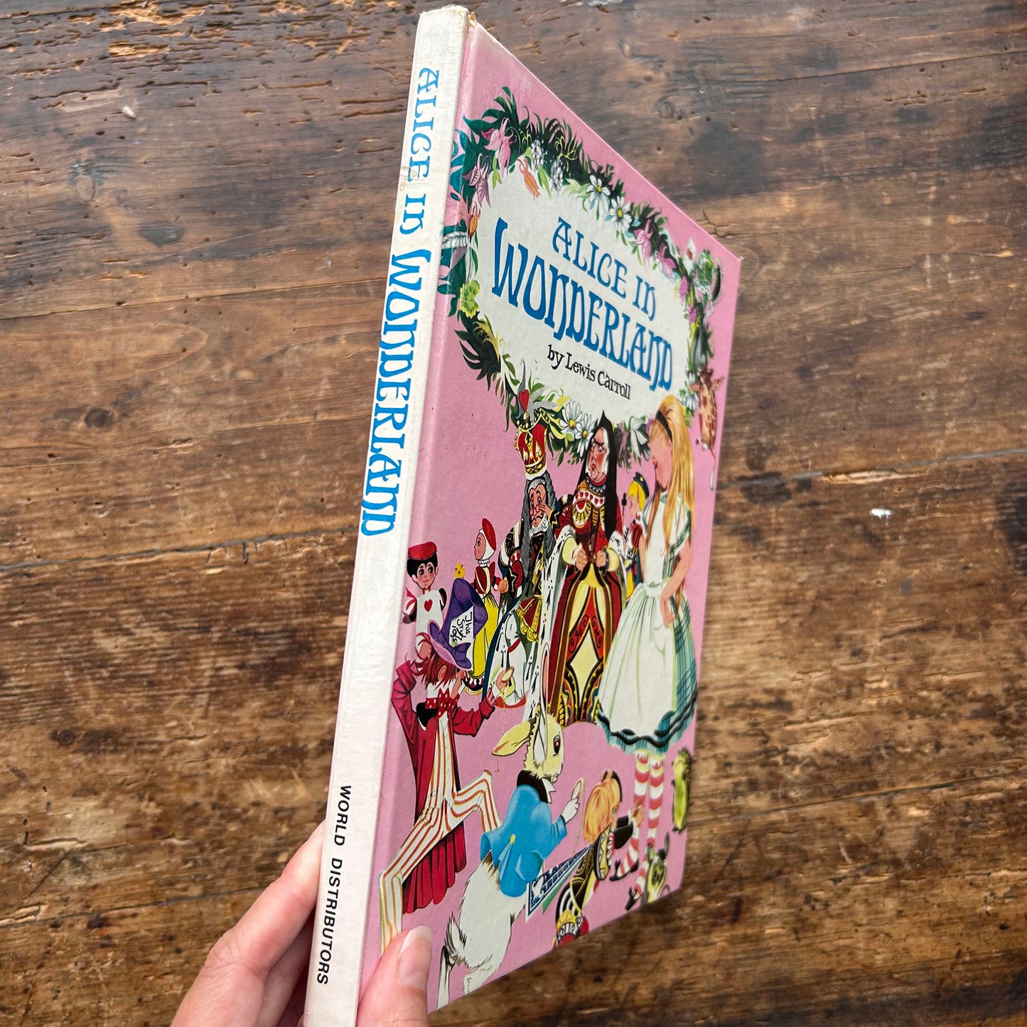Alice in Wonderland - Janet & Anne Grahame Johnstone 1975 (Preloved)