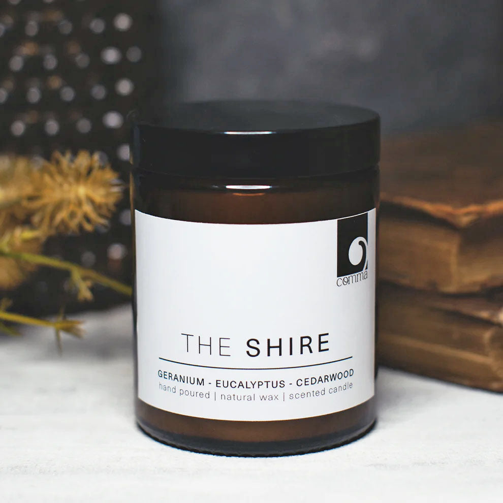Book Candle - Tolkien - The Shire