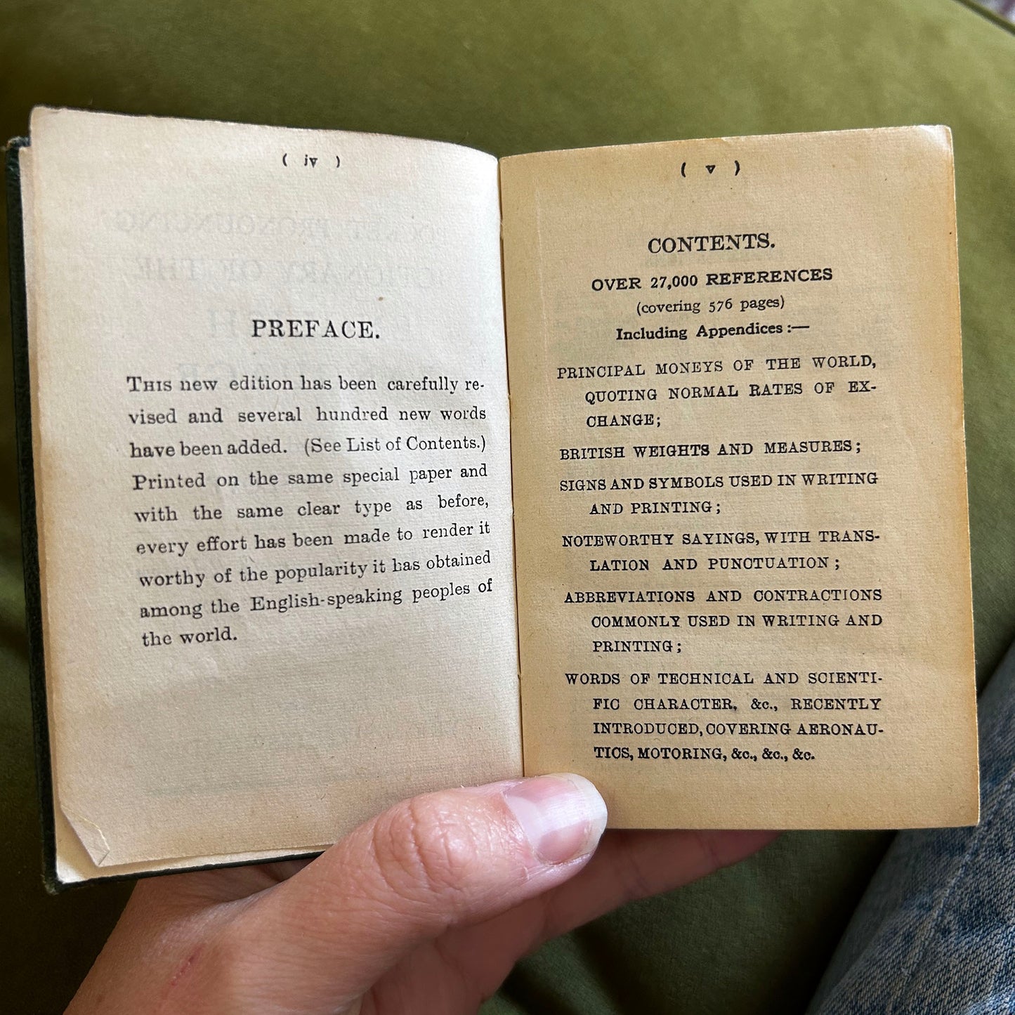 English Dictionary - Pocket Pronouncing - E. F. G. Series - E. H. Truslove - Antique (Preloved)