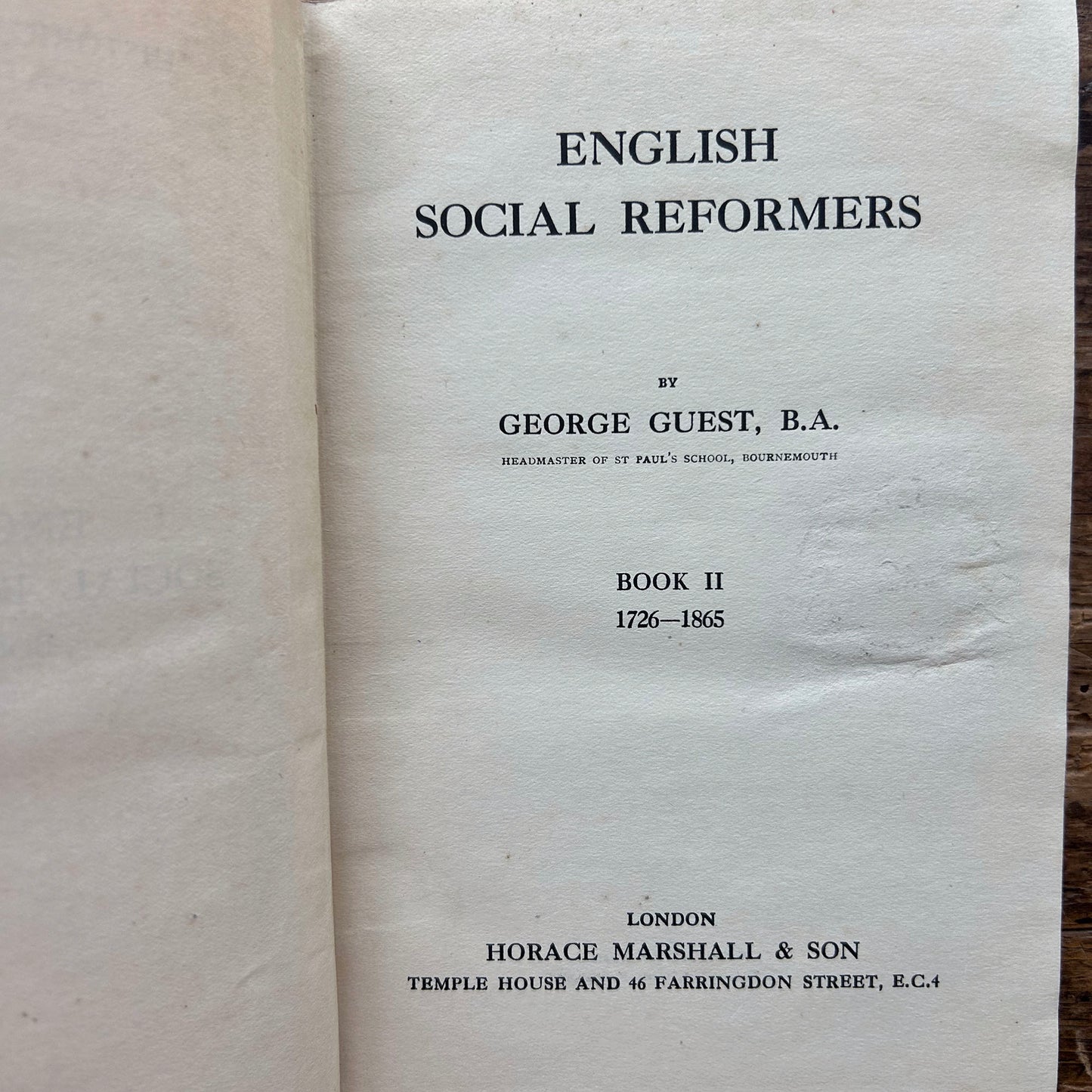 English Social Reformers - Book II 1926-1865 - George Guest (Preloved)