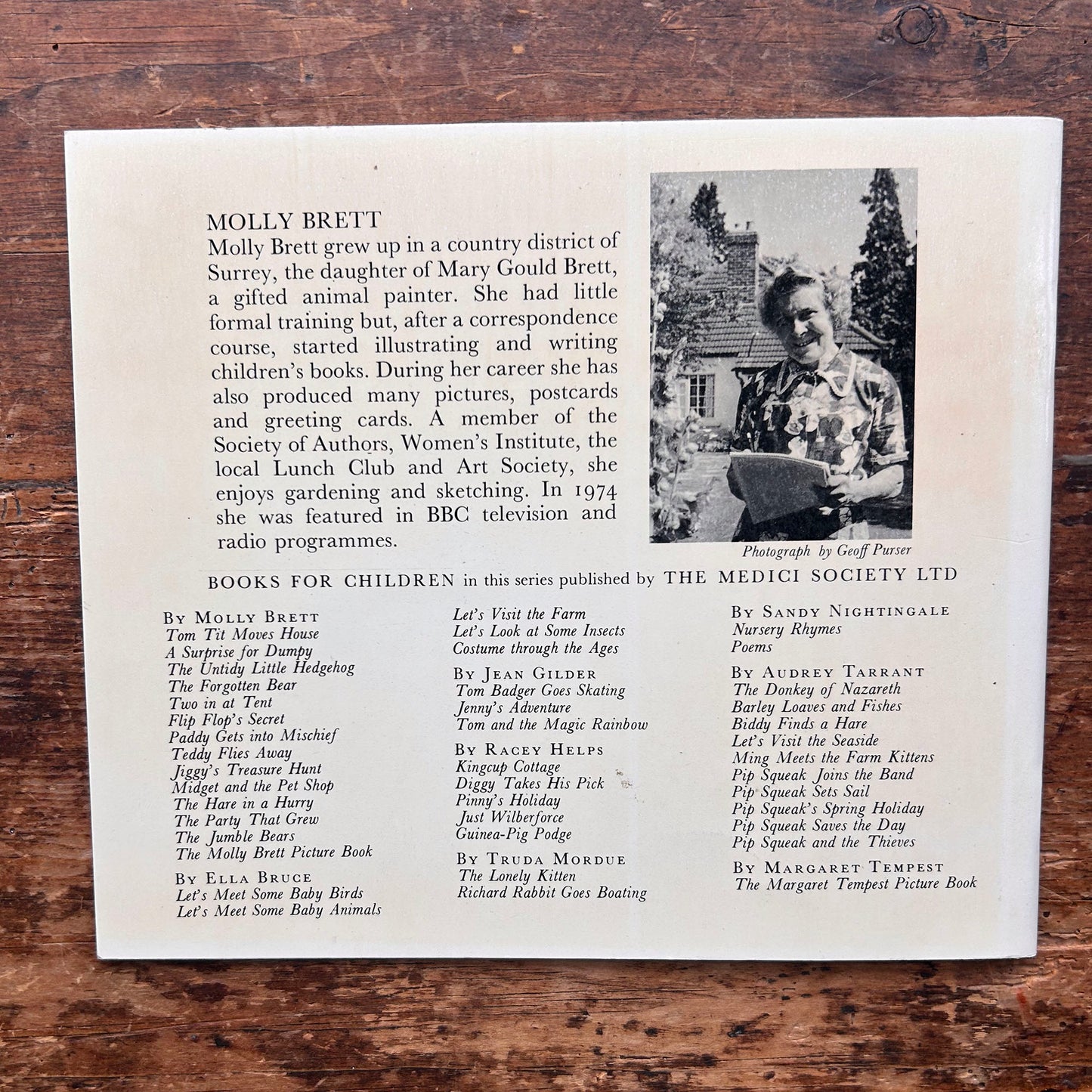 Midget and The Pet Shop - Molly Brett - Vintage 1975 (Preloved)