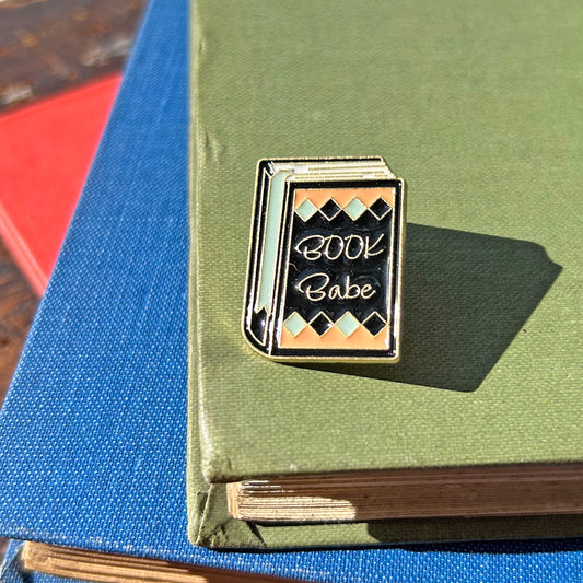 Pin Badge / Lapel Pin - Book Babe