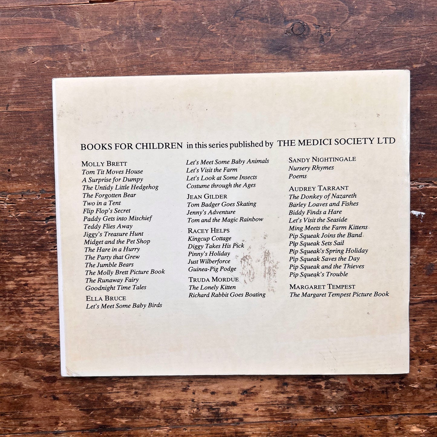 Pinny's Holiday - Racey Helps - Vintage 1970 (Preloved)