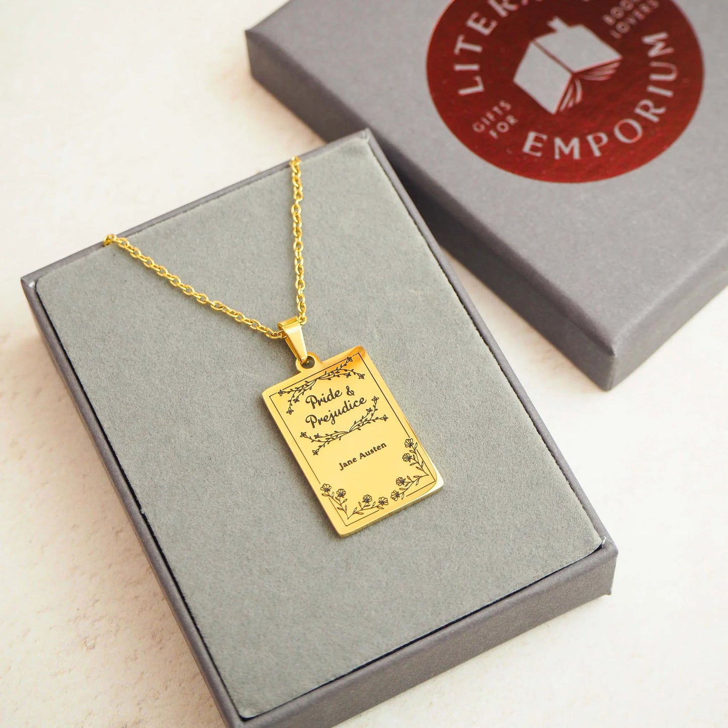 Necklace - Pride and Prejudice - Jane Austen