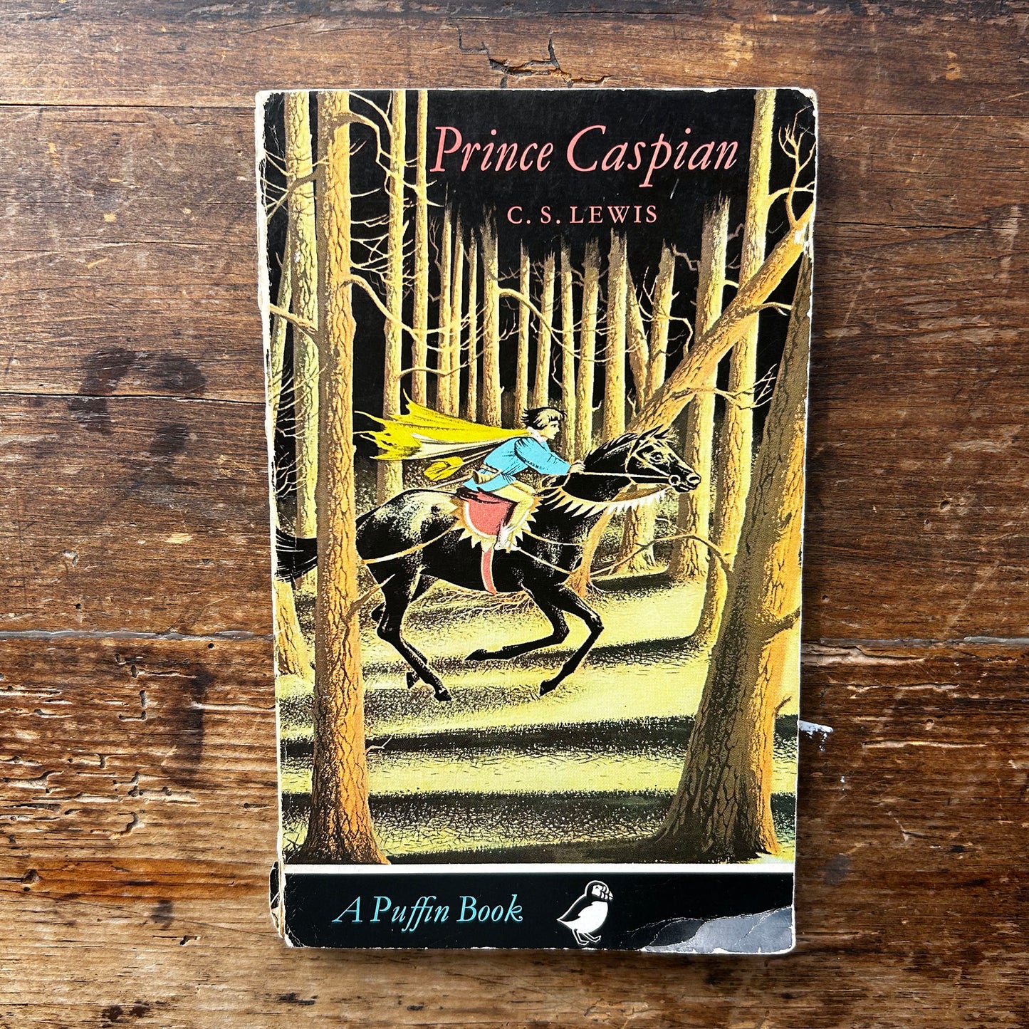 Prince Caspian - C. S. Lewis - Vintage Puffin - 1969 (Preloved)