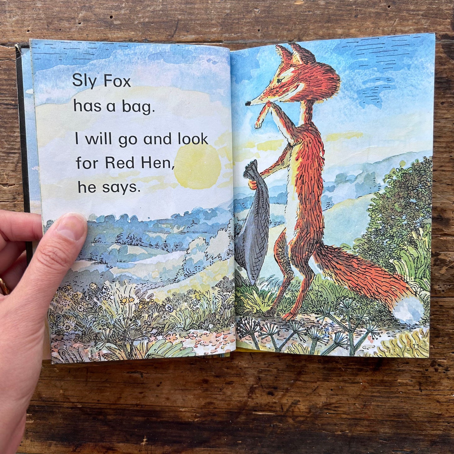 Read it Yourself - The Sly Fox and Red Hen - Vintage Ladybird 1988 (Preloved)