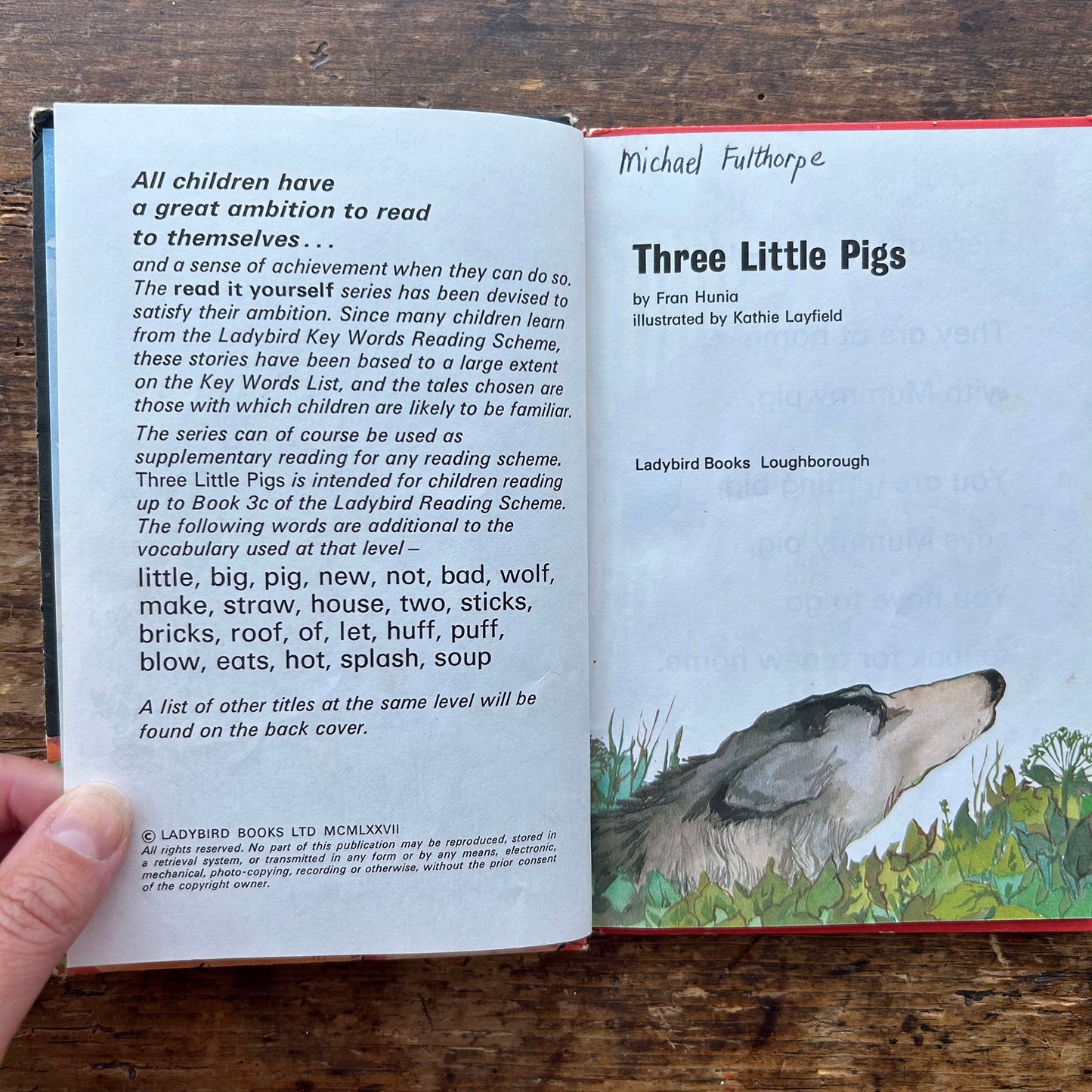 Read it Yourself - Three Little Pigs - Vintage Ladybird 1977 (Preloved)