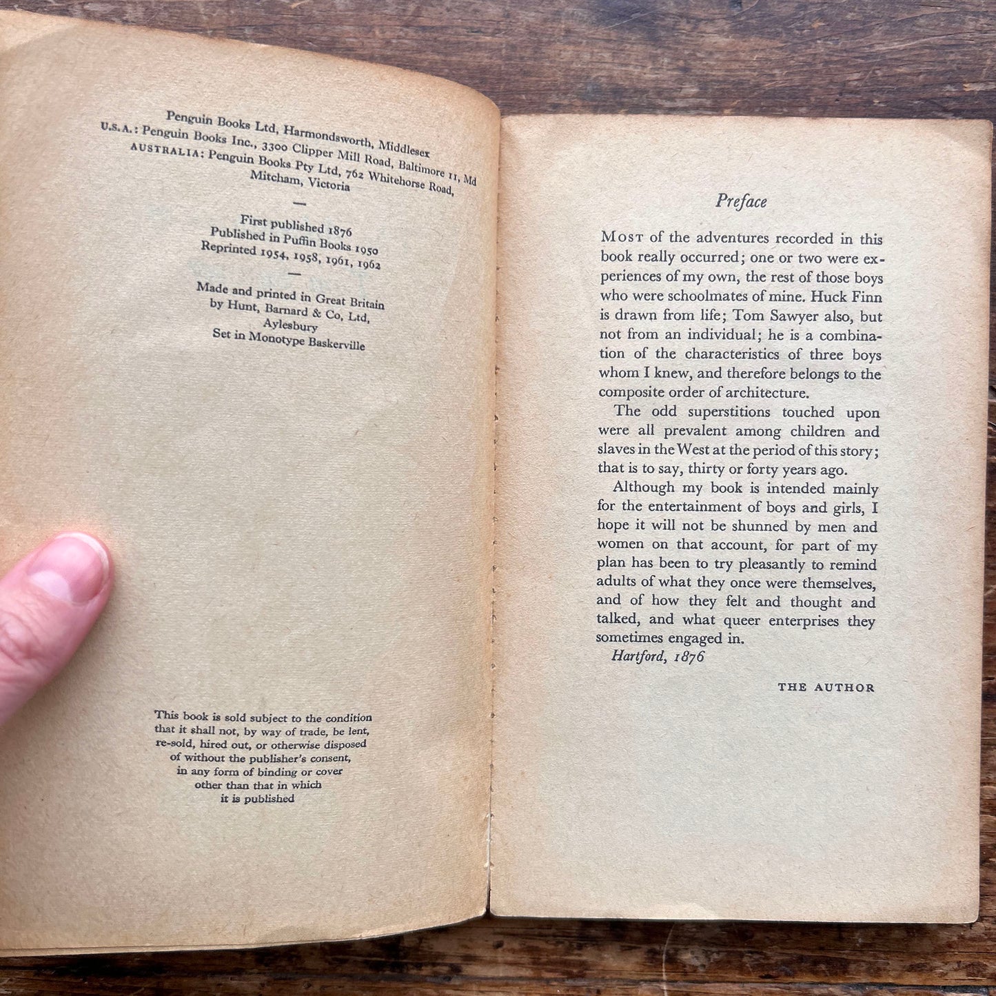 The Adventures of Tom Sawyer - Mark Twain - Vintage Puffin 1962 (Preloved)