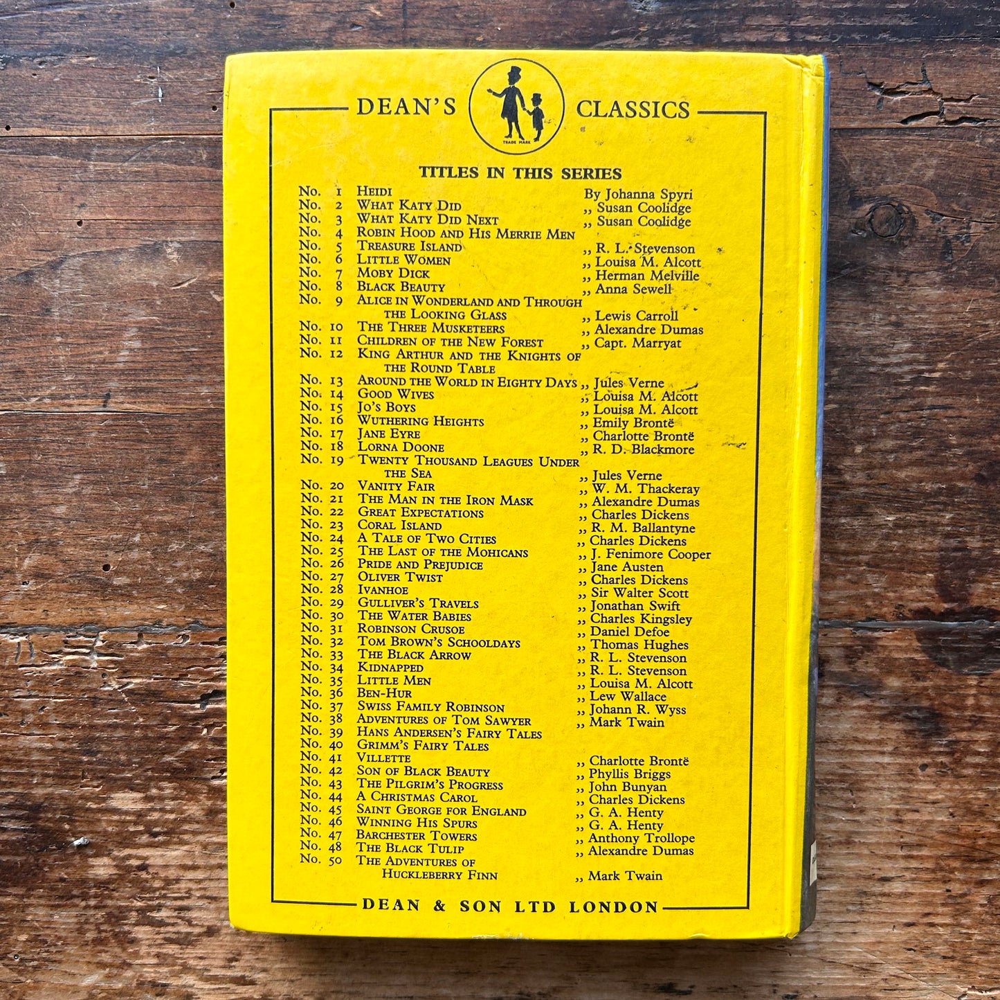 Tom Brown's Schooldays - Thomas Hughes - Vintage (Preloved)