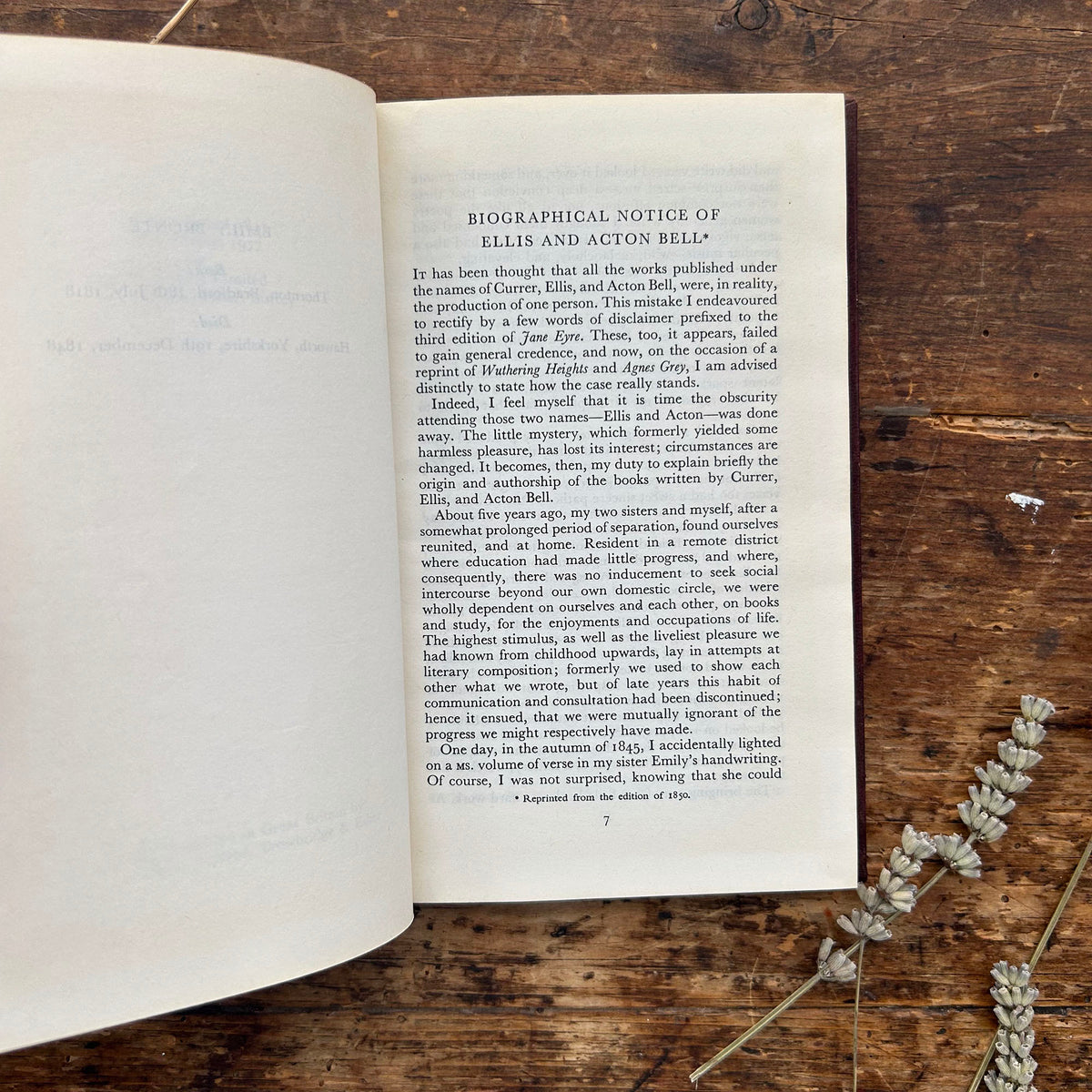 Wuthering Heights - Emily Brontë - Bookmark 1977 (Preloved)