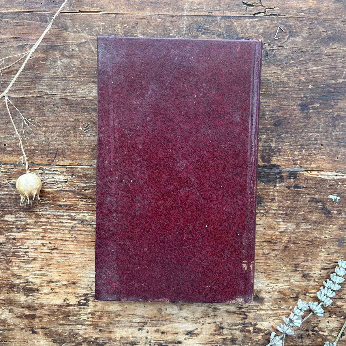 Wuthering Heights - Emily Brontë - Bookmark 1977 (Preloved)