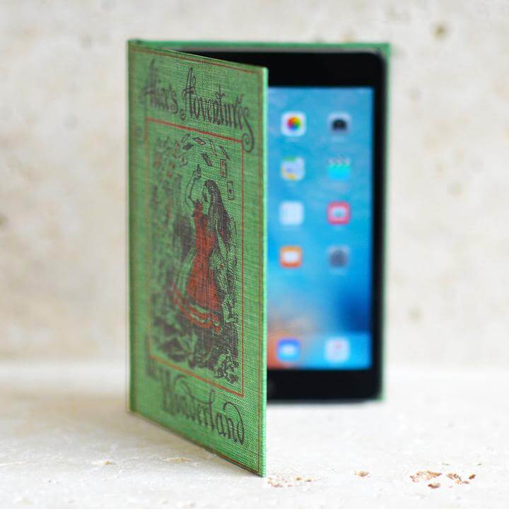 Book Cover - Kindle / Tablet / eReader - Alice in Wonderland
